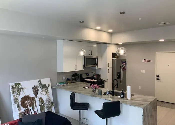 Apartment Luxe Downtown Retreat Tulsa